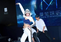 曼娱乐,揭秘娱乐圈幕后风云与璀璨星光